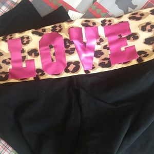 2 pair of wetseal large flare yoga pant